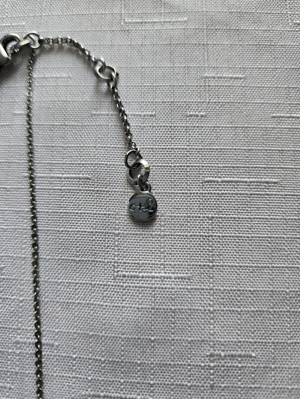 Chloe + Isabel Astra Statement Necklace Silver Tone Crystal Geometric Pendant - Picture 4 of 5